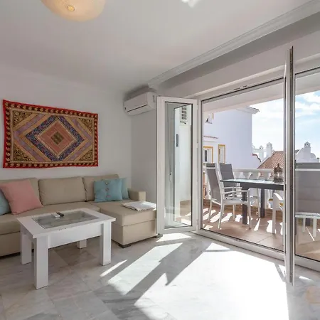 Vakantiehuis Lovely Townhouse *