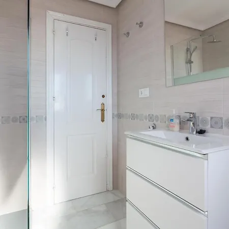 בית נופש Lovely Townhouse